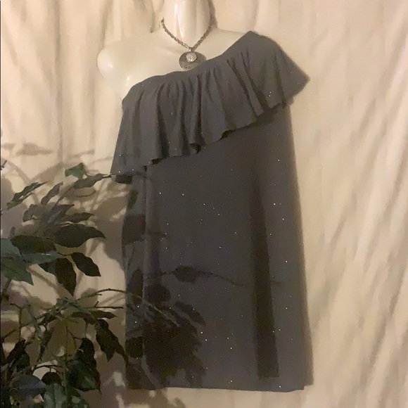 Juicy Couture - Picture 2 of 8